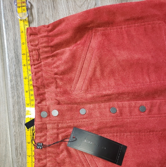 BCBG mini skirt - Picture 11 of 11